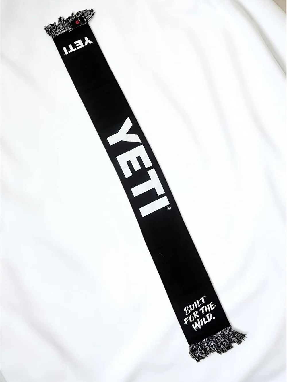YETI Ruffneck Scarf Built for the Wild NWT Employee Exclusive Black Fringe